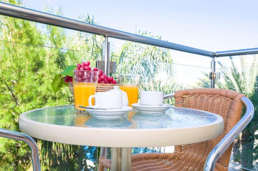 Lucile - Coralli Beachfront Apartment باراليمني المظهر الخارجي الصورة